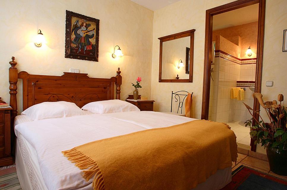 Finca Casa Vieja Hotel ซานตา เออร์ซูลา ภายนอก รูปภาพ