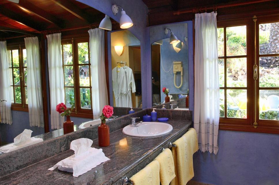 Finca Casa Vieja Hotel ซานตา เออร์ซูลา ภายนอก รูปภาพ
